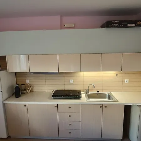 Apartment Nearby Alimos Beatch *
