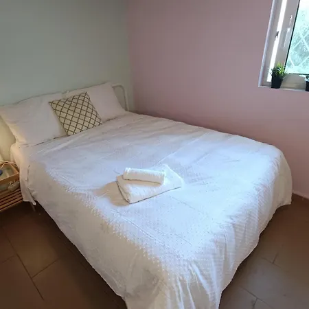Apartment Nearby Alimos Beatch *